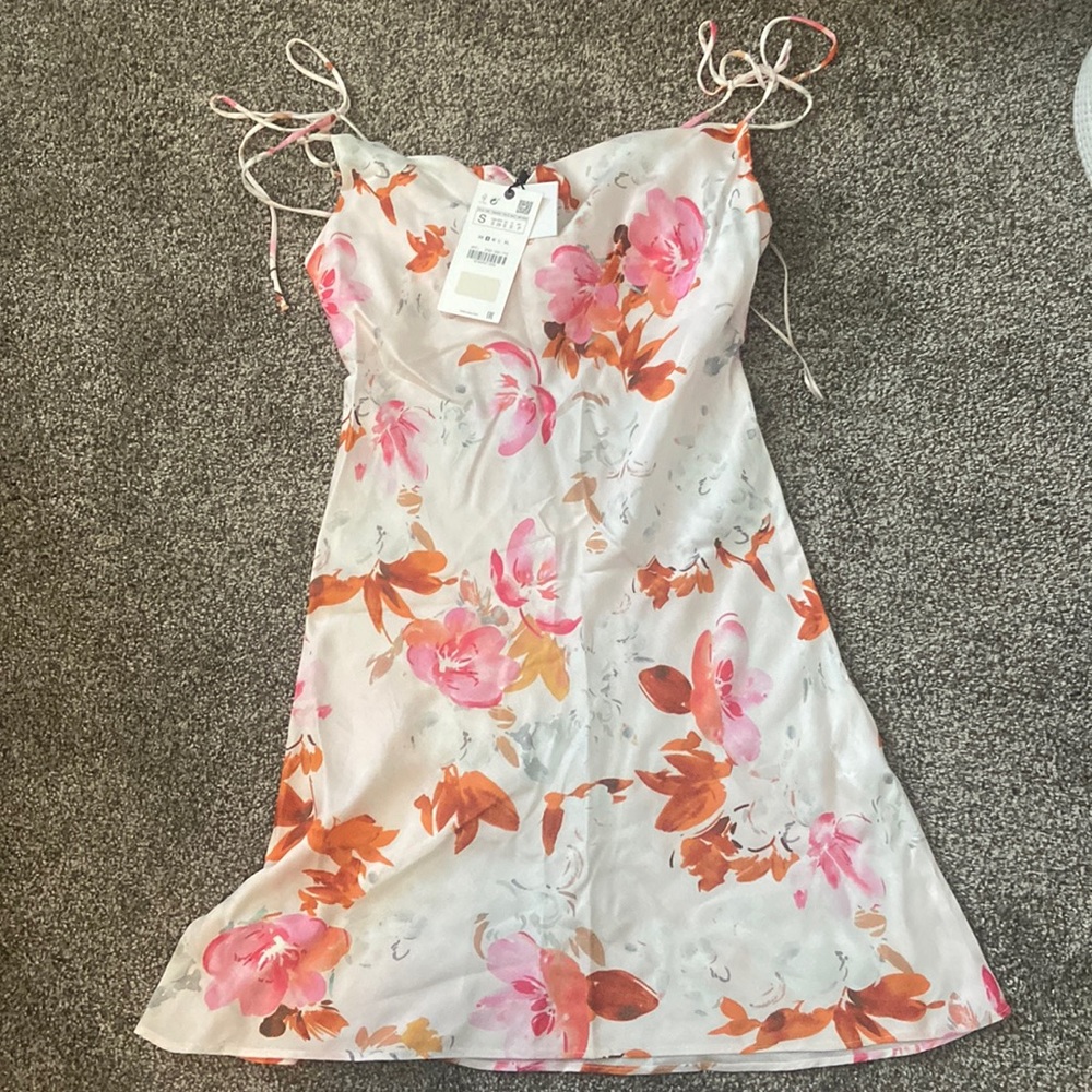 Brand new Zara floral dress